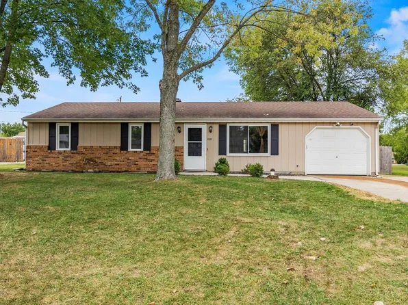 7227 Pumpkin Ln, Fort Wayne, IN 46835