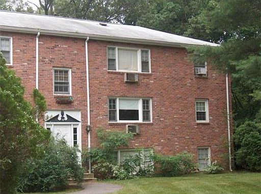 1st image of 57 Daniels St #6