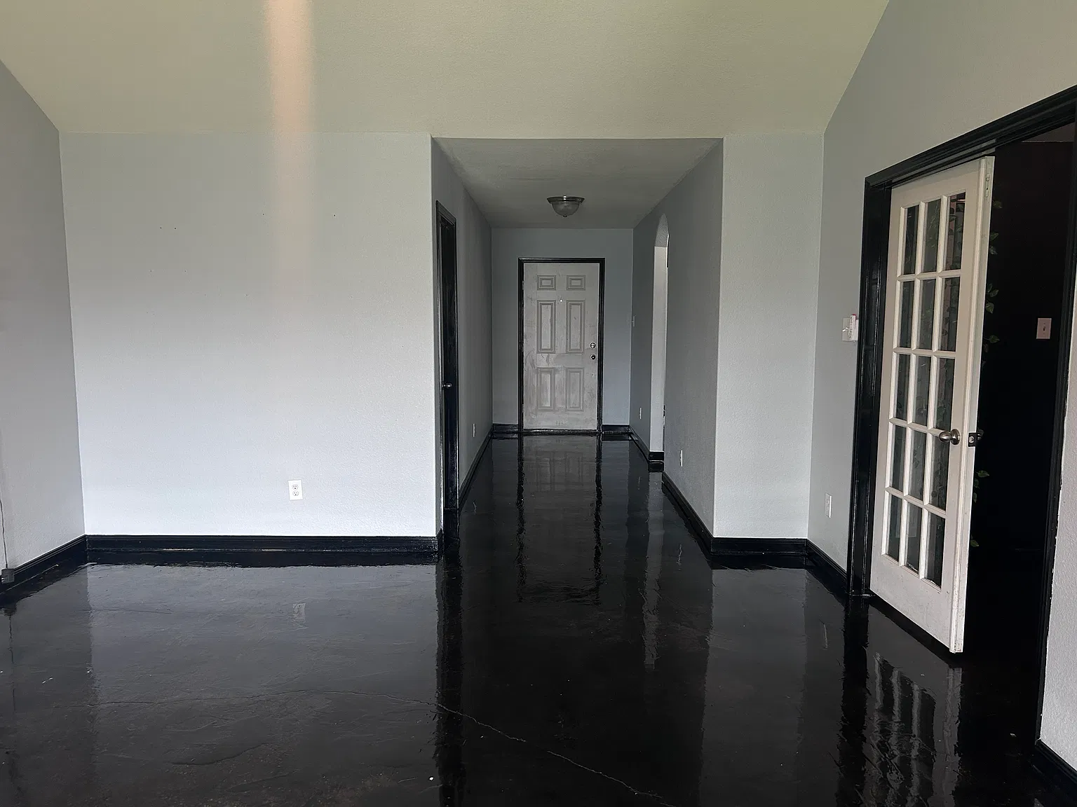 4 bed, 1658 sqft, $2,700 — Photo 4