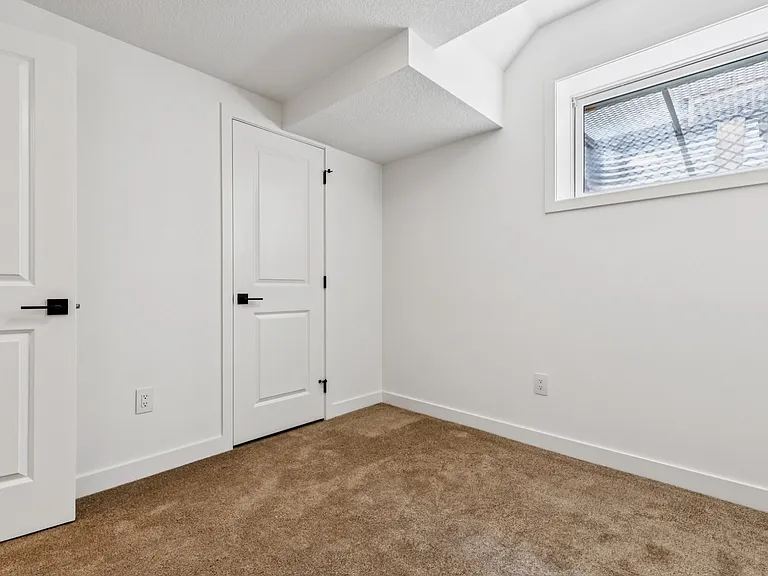 11430 123rd St NW — Photo 4