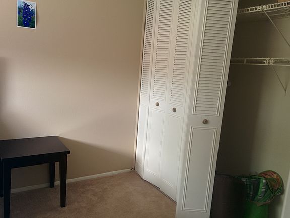 4th image of 735 Coachman Dr APT 5
