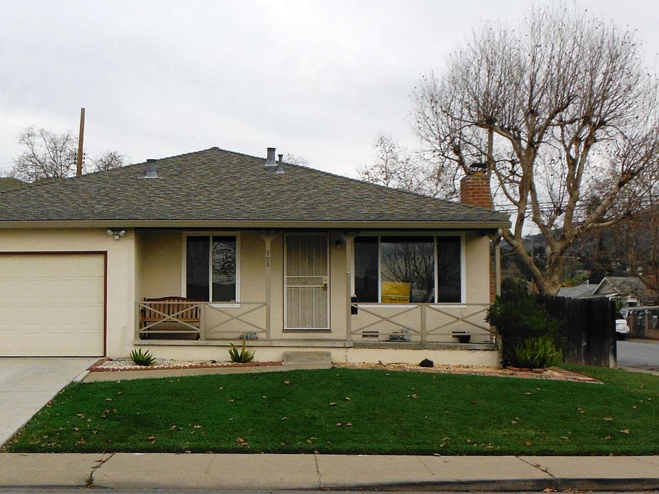 1st image of 908 Bard St