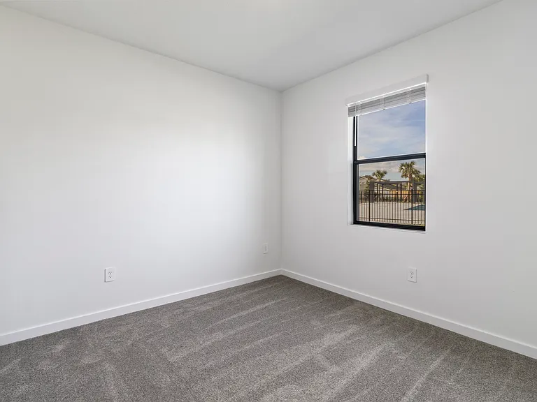 3250 Energy Dr — Photo 7