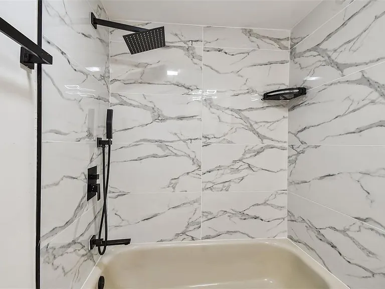 4800 Brittany Dr S #102 — Photo 30