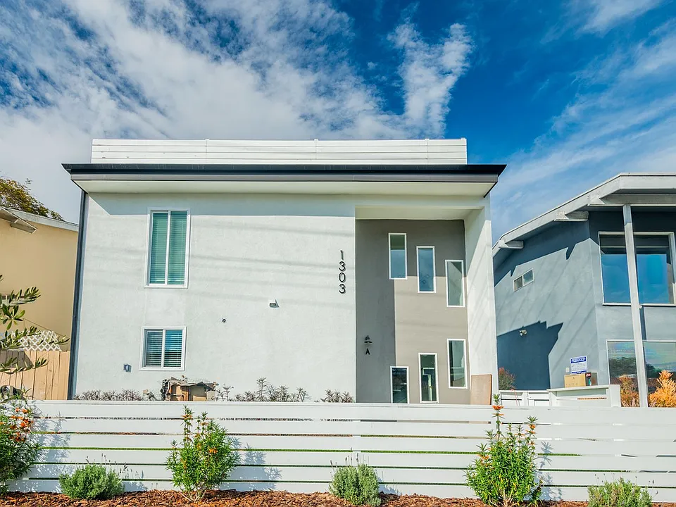 1303 Beryl Residences