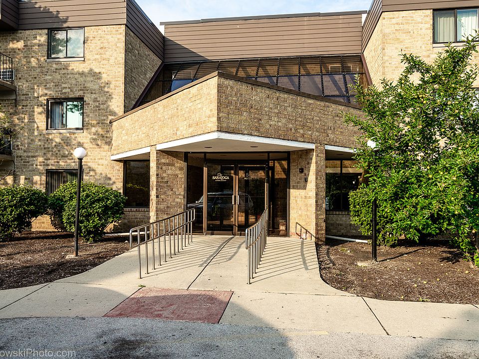 1st image of 5600 Astor Ln Unit 307