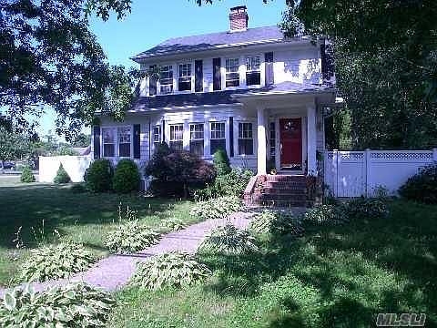 3rd image of 560 Pine Acres Blvd