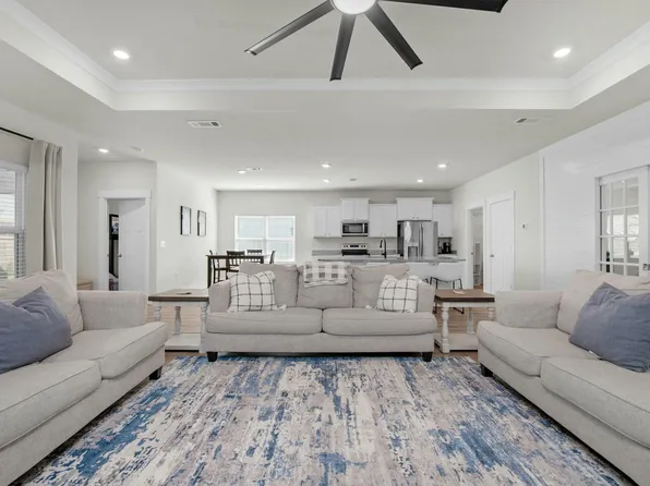 6304 Forest Bay Ave, Gulf Breeze, FL 32563