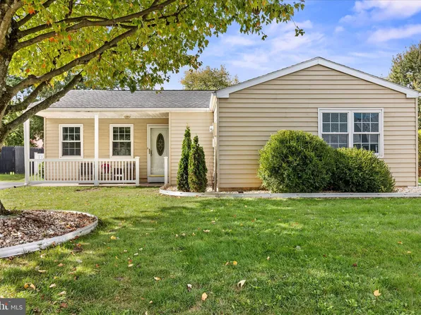 113 Heather Dr, Harrisburg, PA 17112
