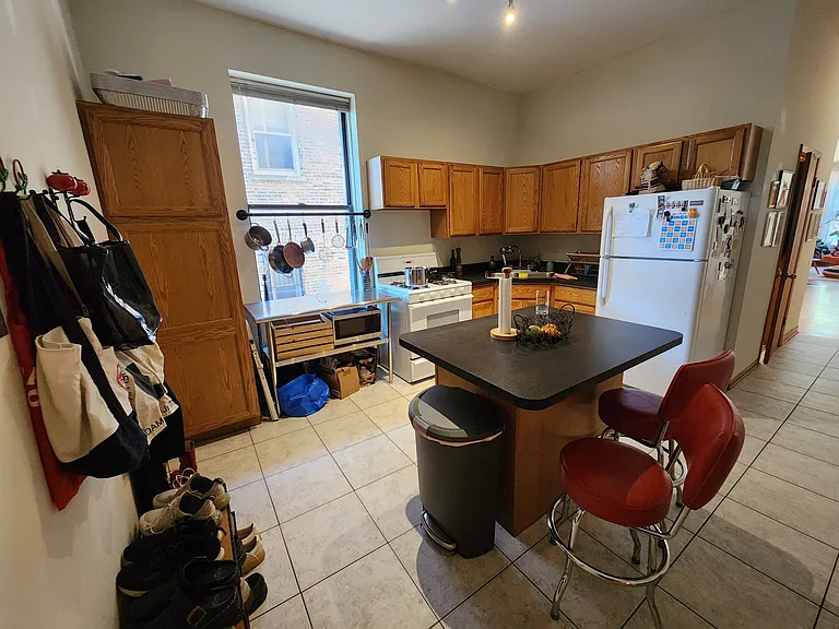 1241 N Wolcott Ave #1 — Photo 15