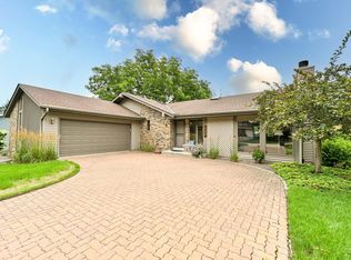8032 S 66th St, Franklin, WI 53132