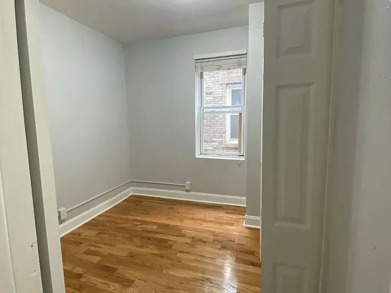 6th at West Hoboken — Photo 4