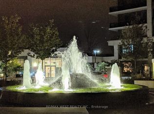 85 N Park Rd #404, Vaughan, ON L4J 0H9