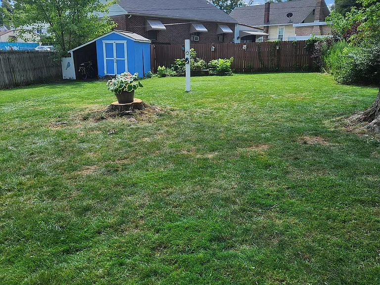 Highland Ave — Photo 7