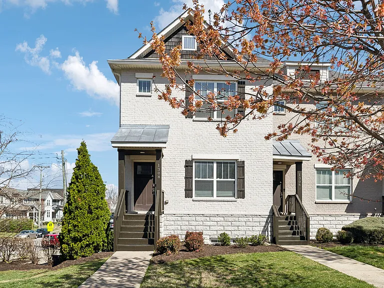 1308 Wedgewood Ave #1 — Photo 3