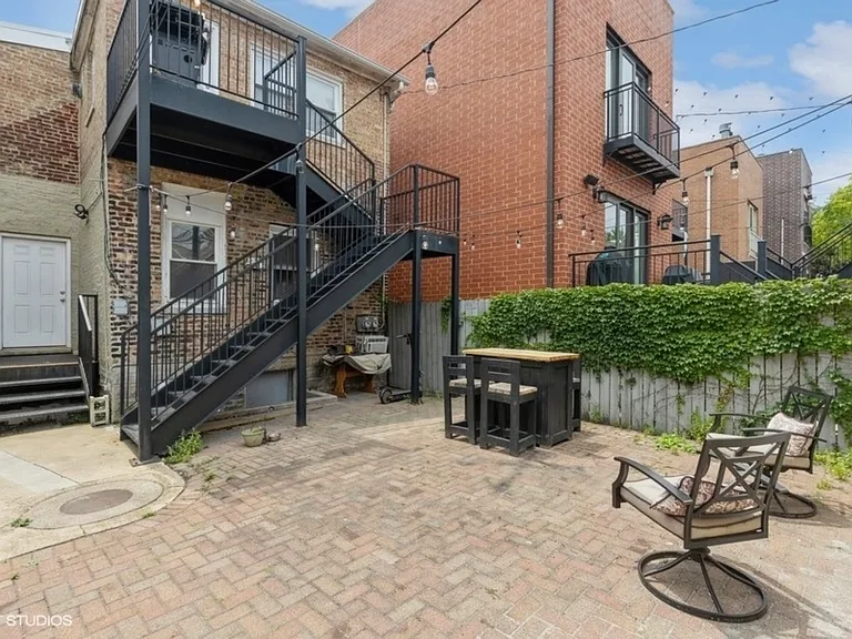 1840 W Huron St #2 — Photo 21