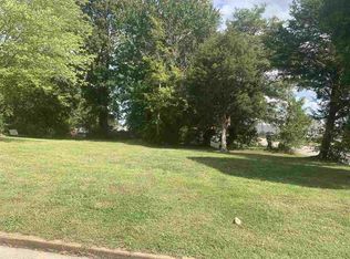 208 Mobile St, Jackson, TN 38301