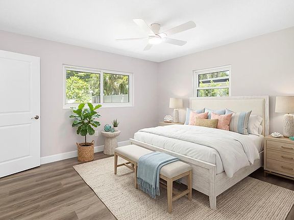 4th image of 2253 GOLDENROD STREET