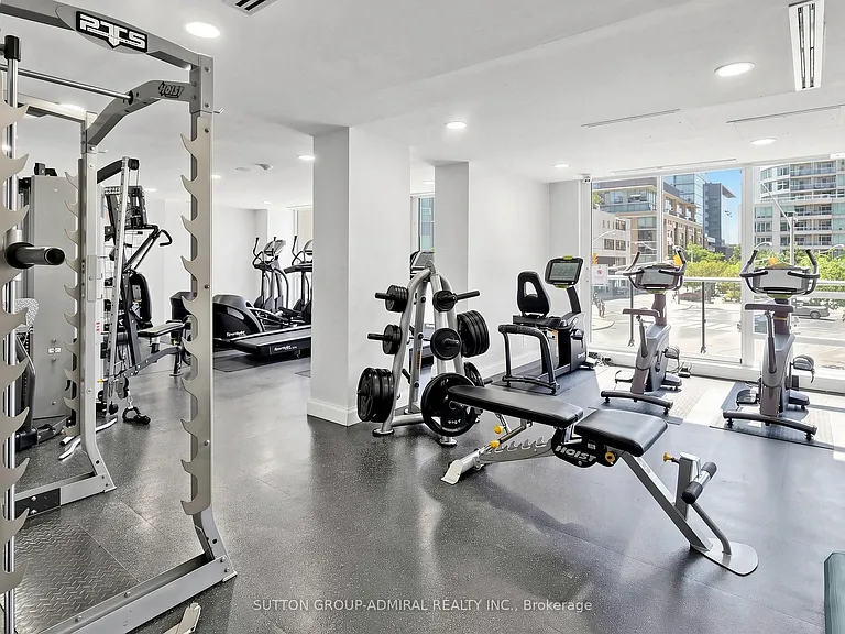 825 Church St #Penthouse 401 — Photo 37