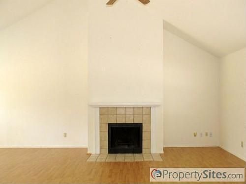 3rd image of 4317 Pepperbush Dr