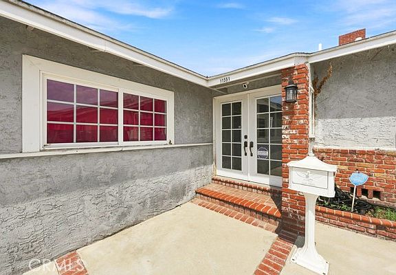 3rd image of 11551 169th St