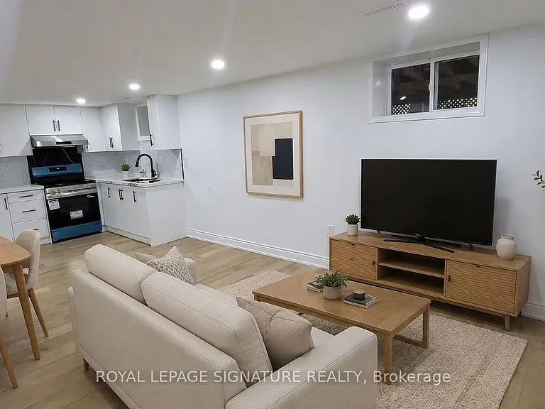 2632 Birch Cres #BASEMENT — Photo 3