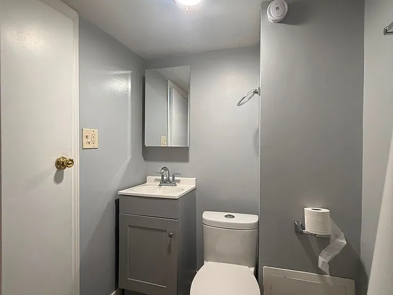 4828 Melville Ave — Photo 11