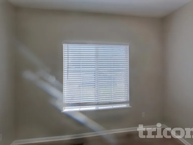 565 Winebrook Way — Photo 13
