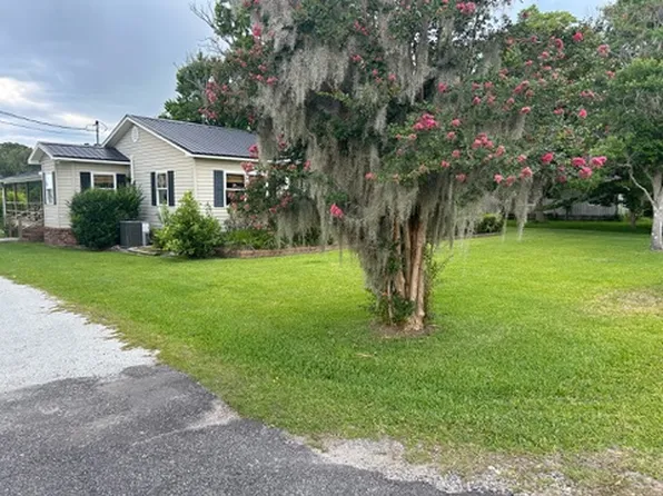 1221 Longpoint Rd, Cross, SC 29436