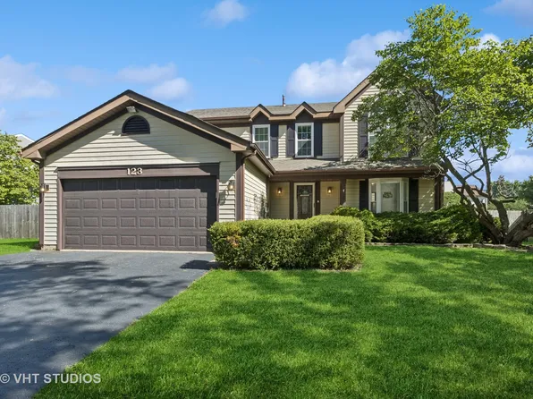 123 W Harbor Dr, Lake Zurich, IL 60047