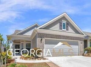 562 Beautyberry Dr, Griffin, GA