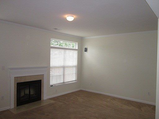 4th image of 5546 Belle Pond Dr