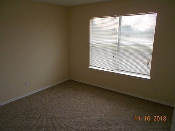 5th image of 3209 Lazy Palm Dr S