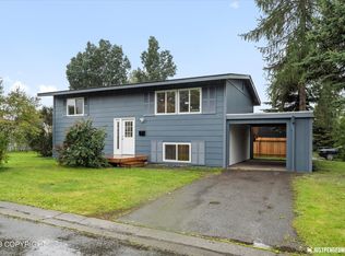 1710 Valarian St, Anchorage, AK 99508