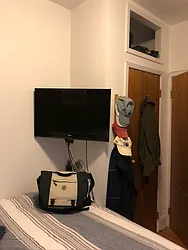 Rented by LJ Sloane Management