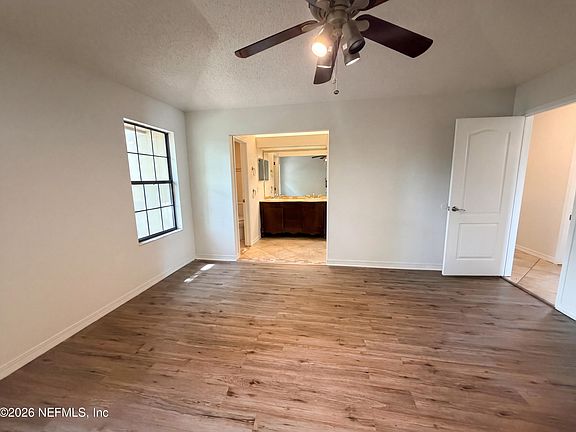 4th image of 3160 BRIDGEVIEW Drive