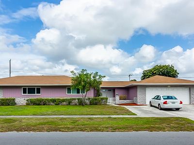 337 S Sequoia Dr, West Palm Beach, FL, 33409