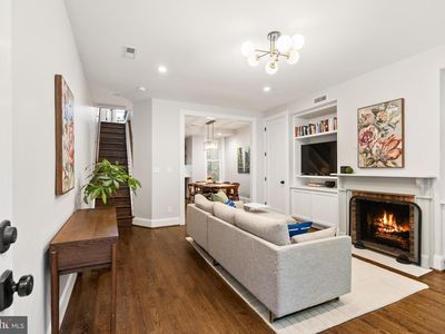 1206 D St NE, Washington, DC, 20002