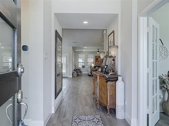 5th image of 8209 San Bernard Trl