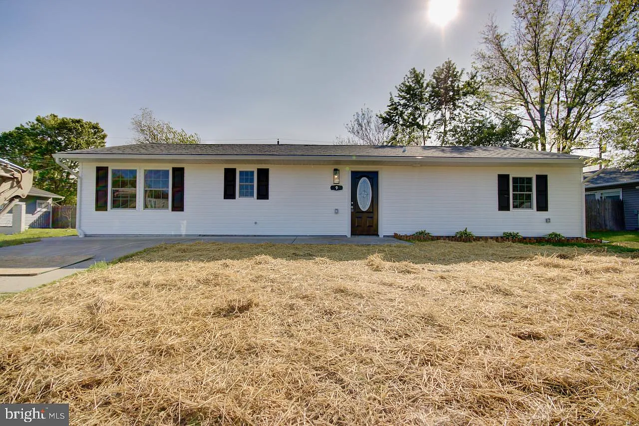 9 Butternut Rd photo 1