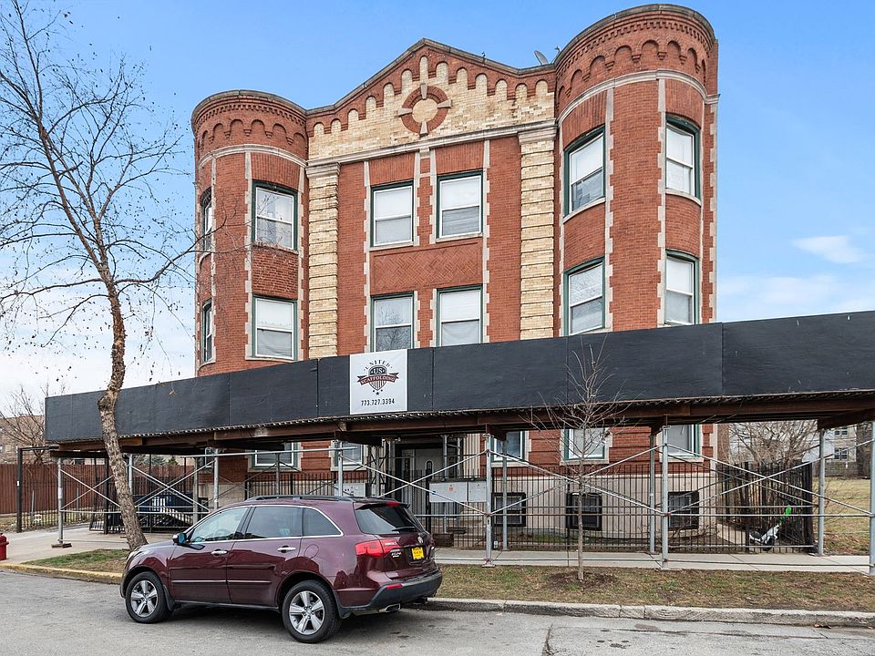 1st image of 5201 S Calumet Ave
