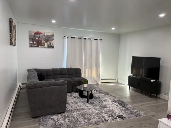 5801 Rocky Mountain Ct #B, Anchorage, AK 99504