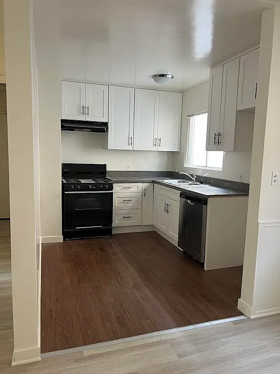 1 bed, $2,000 — Photo 3
