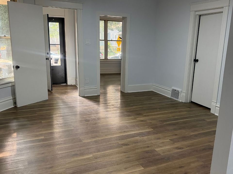 1st image of 1302 S 21st St #1