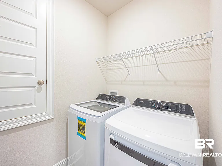 31543 Lyon Rd — Photo 22