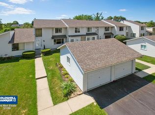 1959 Loomes Ave, Downers Grove, IL 60516