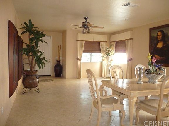 Entry - Living room & Dining