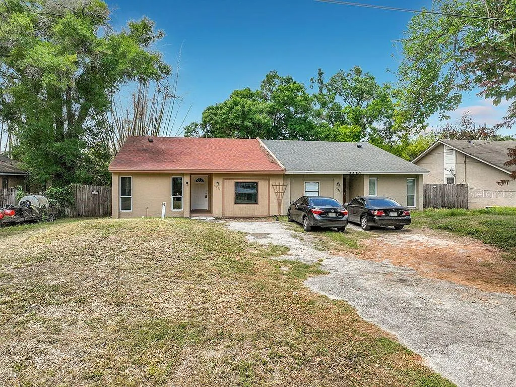 3 bed, 2.0 bath, 1386 sqft, $1,750 — Photo 3