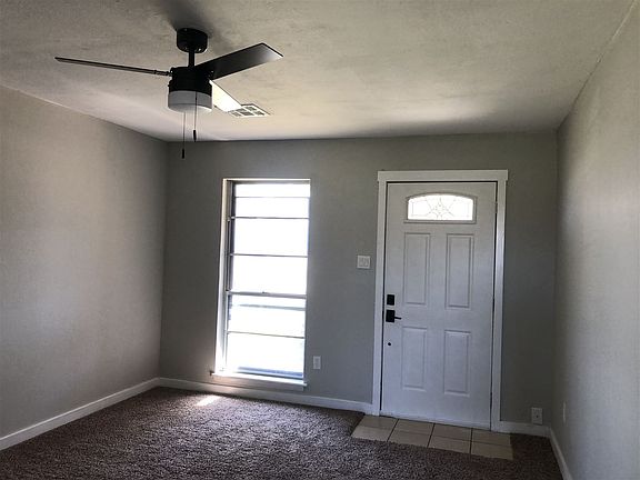 4th image of 6701 NW Compass Dr