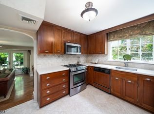 40 Boulevard, Glen Rock, NJ 07452